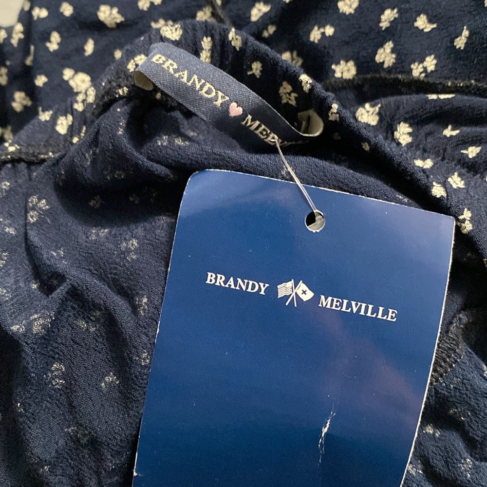 NWT Brandy Melville tiered floral mini skirt - Picture 6 of 6